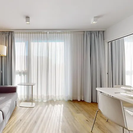 Nonanteneuf Appart Hotel Vevey - Contactless Check-In Room photo